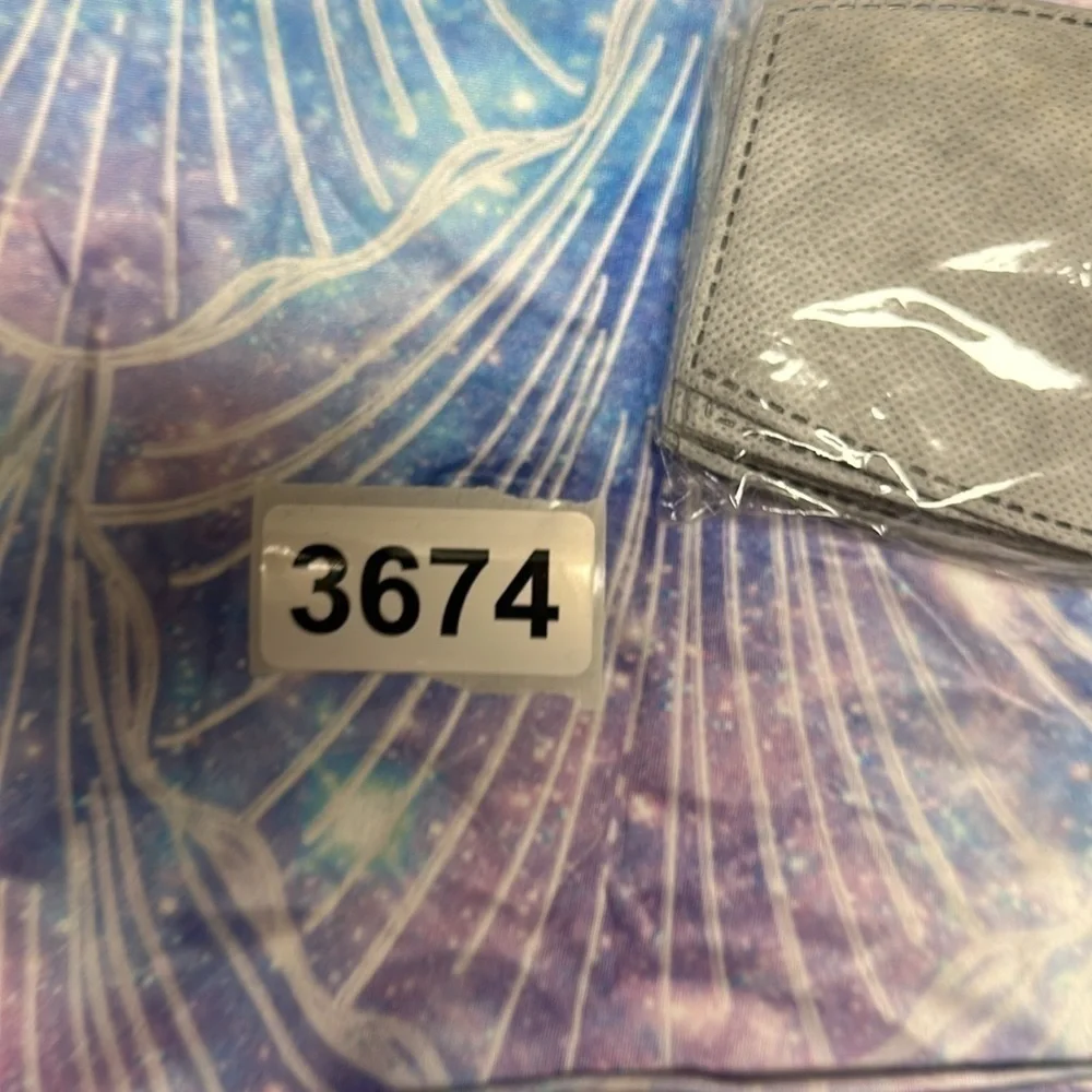 Face mask. New comes with filters l9-1-2 w 19 length set 2 - Picture 2 of 4
